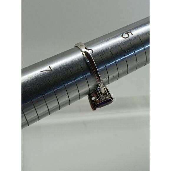 Vintage Ring Size 6 Silver Tone White Gold Plated Purple Sim Diamond CZ Heart - Picture 4 of 9